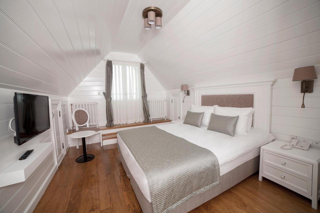 Triada Hotel Bueyuekada Adalar Extérieur photo