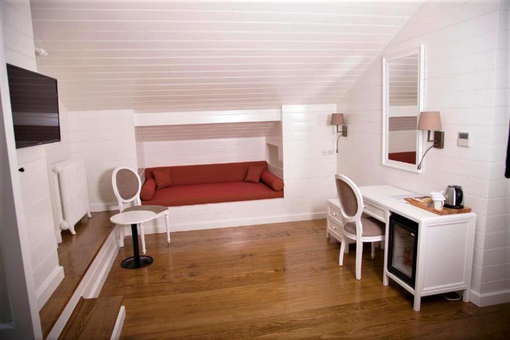 Triada Hotel Bueyuekada Adalar Extérieur photo