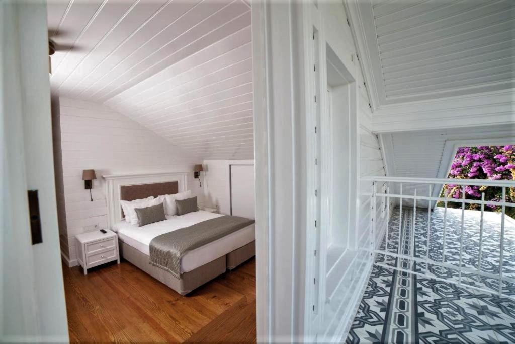 Triada Hotel Bueyuekada Adalar Extérieur photo