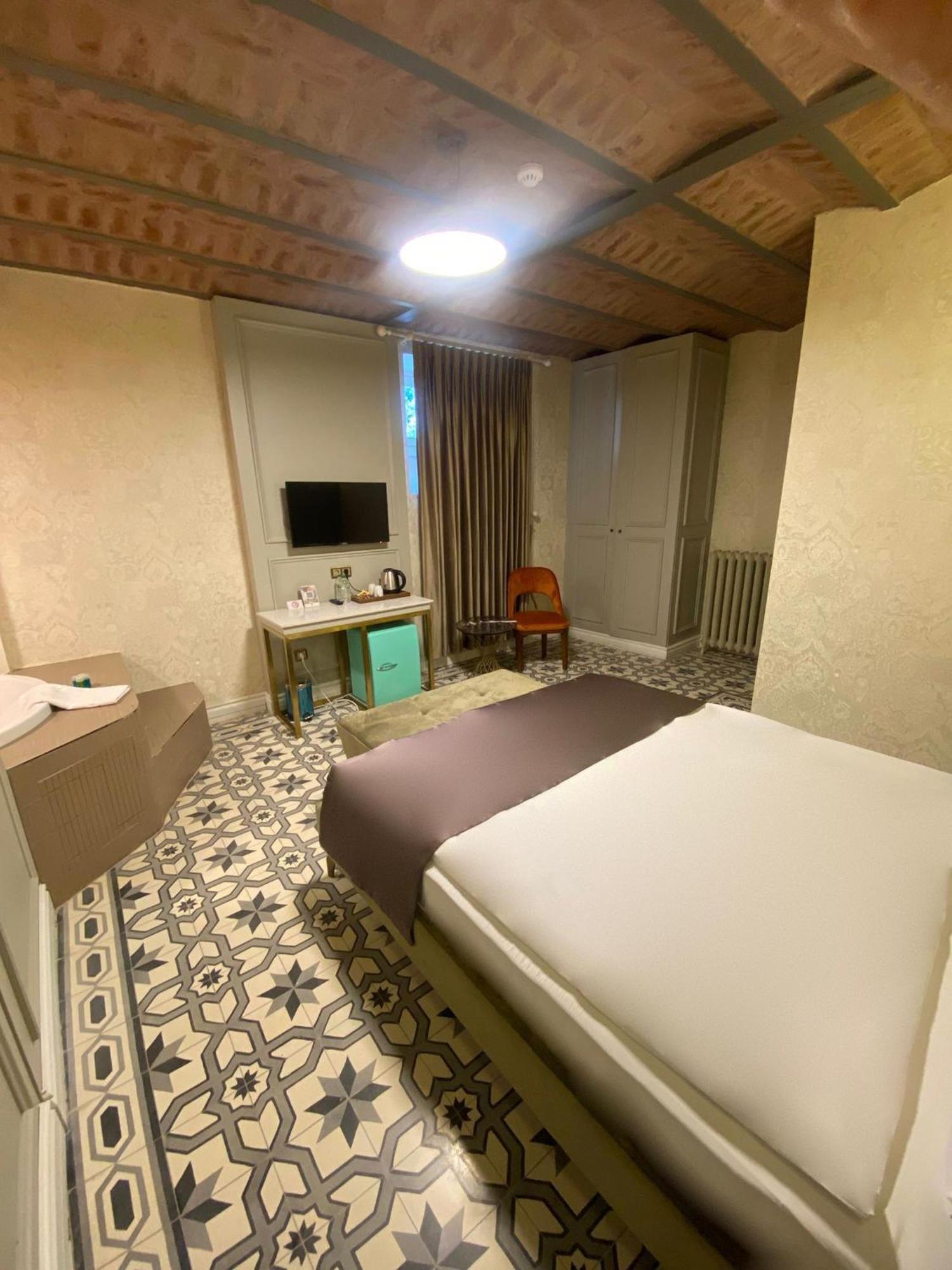 Triada Hotel Bueyuekada Adalar Extérieur photo